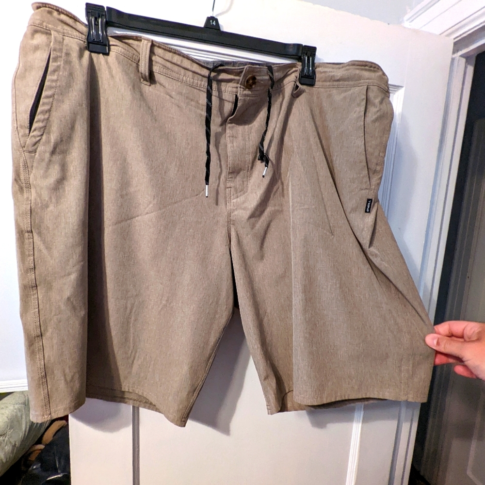 Size 44 Khaki O'Neill Hybrid Shorts
